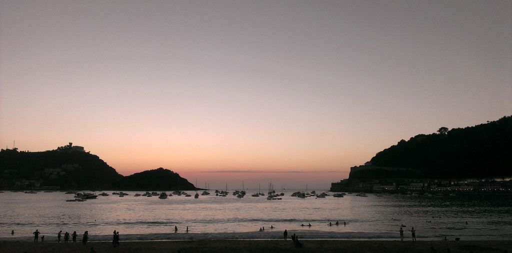 San-Sebastian-beach-at-sunset