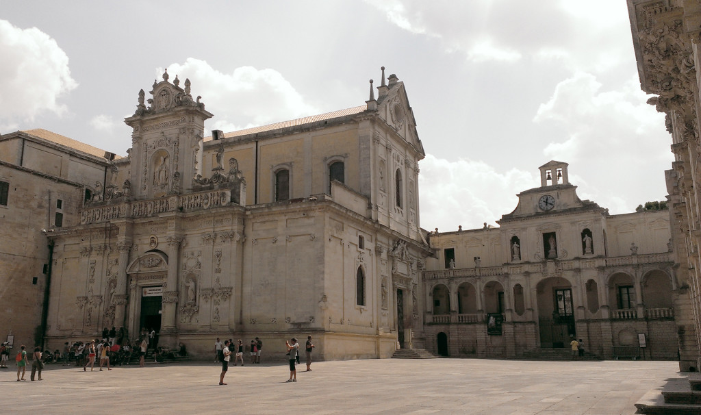 Lecce-main-square