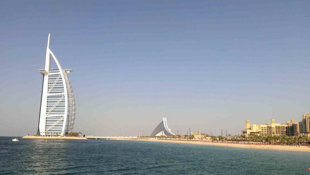 Dubai-view-from-Pier-Chic-(2)